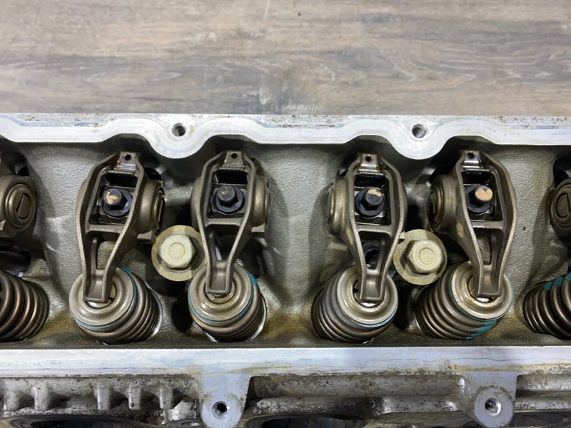 Головка блока цилиндров TAHOE ESCALADE 2017 YS K2UC L86 6.2 Головка блока цилиндров TAHOE ESCALADE 2017 YS K2UC L86 6.2