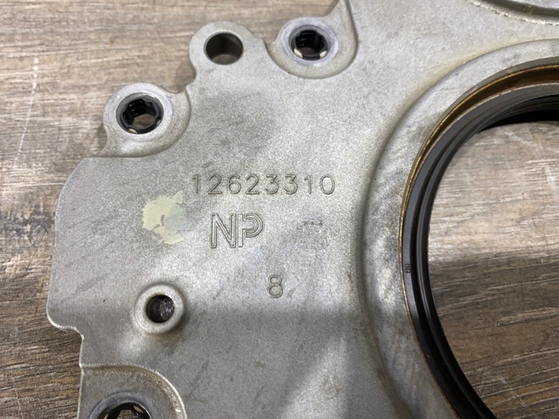 Крышка двигателя задняя TAHOE ESCALADE 2017 YS K2UC L86 6.2 Крышка двигателя задняя TAHOE ESCALADE 2017 YS K2UC L86 6.2