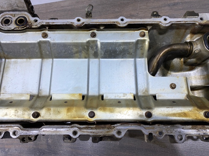 Поддон двигателя картер TAHOE ESCALADE 2017 YS K2UC L86 6.2 Поддон двигателя картер TAHOE ESCALADE 2017 YS K2UC L86 6.2