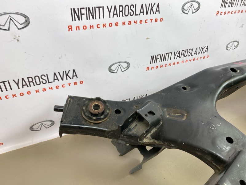 Подрамник задний FX50S FX30D QX70S 2010 S51 VK50VE