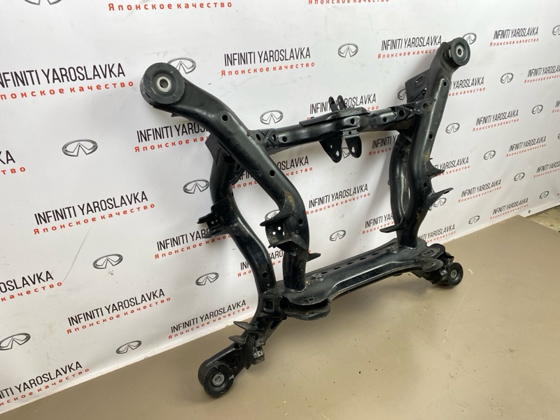 Подрамник задний Touareg Cayenne 2011 7P5 958 CGRA Подрамник задний Touareg Cayenne 2011 7P5 958 CGRA