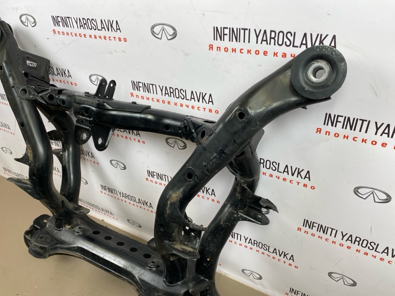 Подрамник задний Touareg Cayenne 2011 7P5 958 CGRA Подрамник задний Touareg Cayenne 2011 7P5 958 CGRA