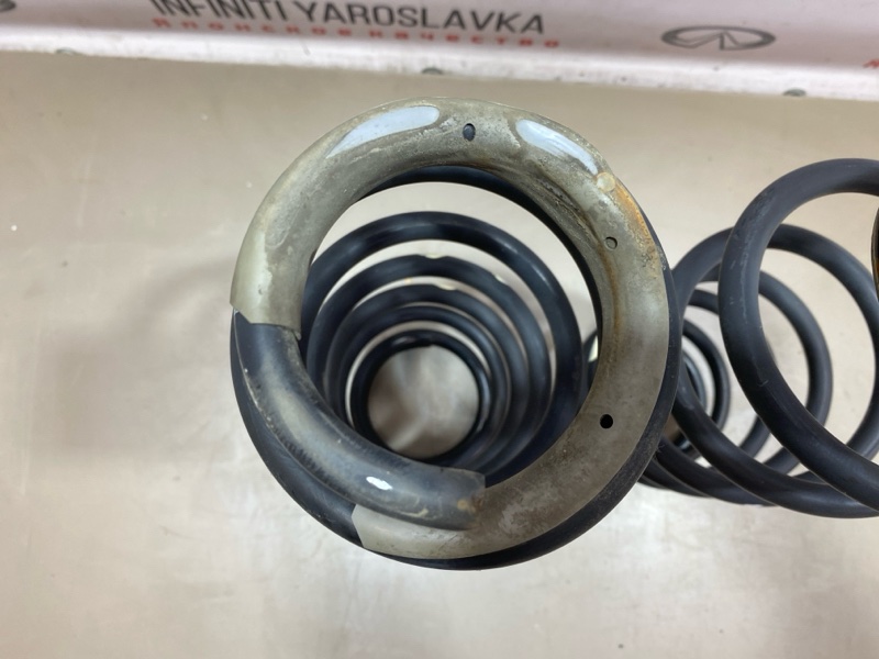Пружины задние 2WD M25 M56 Q70 Y51