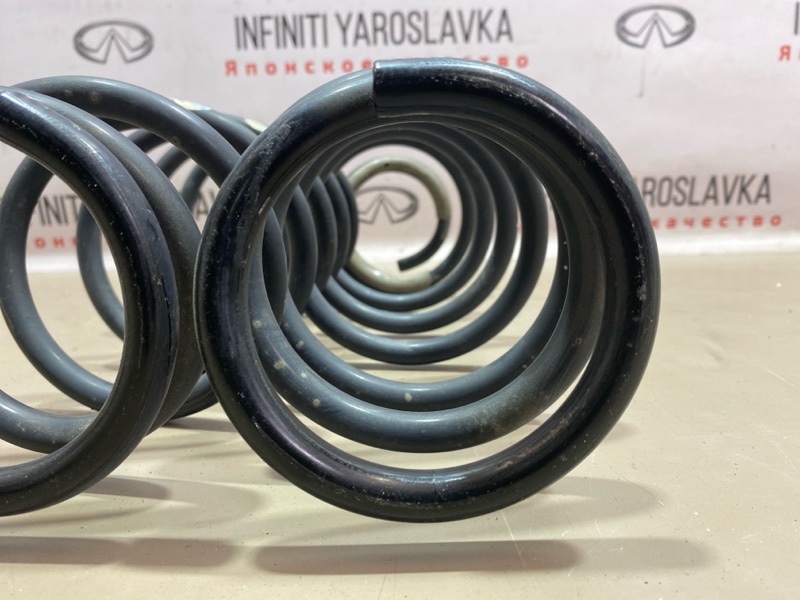 Пружины задние 2WD M25 M56 Q70 Y51