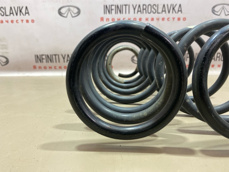 Пружины задние 2WD M25 M56 Q70 Y51
