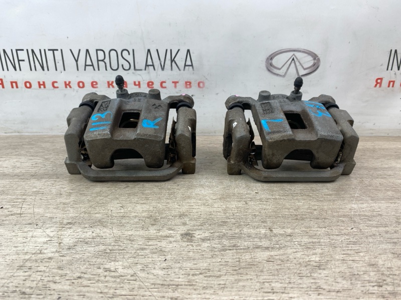 Суппорт комплект задний M35 M45 2005 Y50 VK45DE