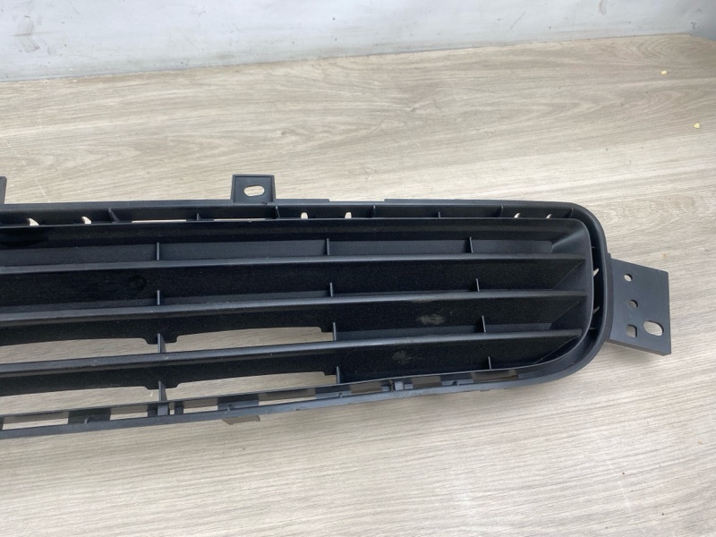 Решетка бампера Q50 V37