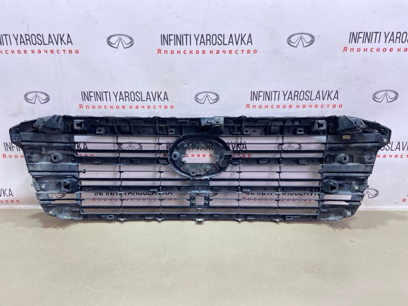 Решетка радиатора Land Cruiser 300 VJA300