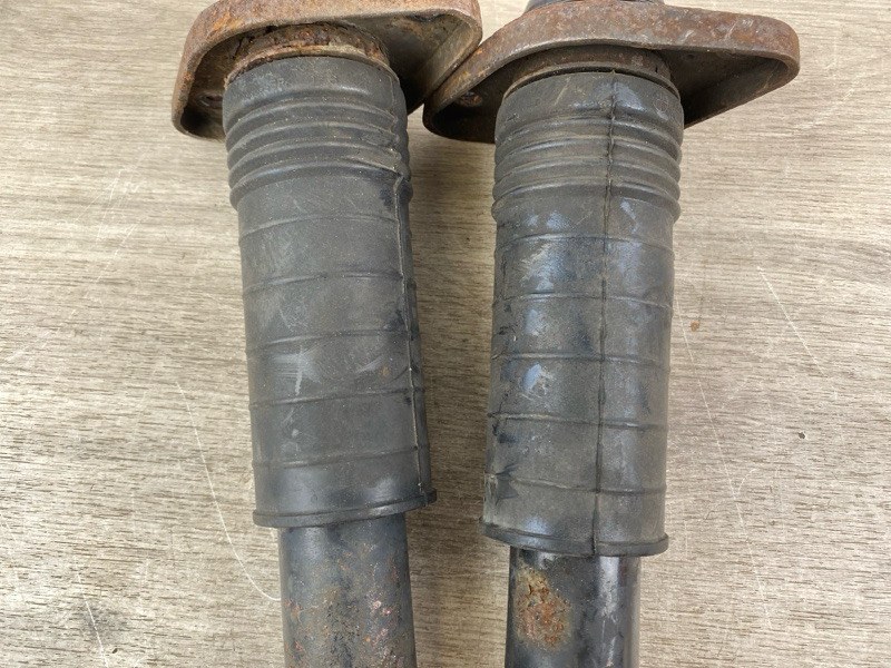 Амортизаторы задние QX60 2017 L50 VQ35DD