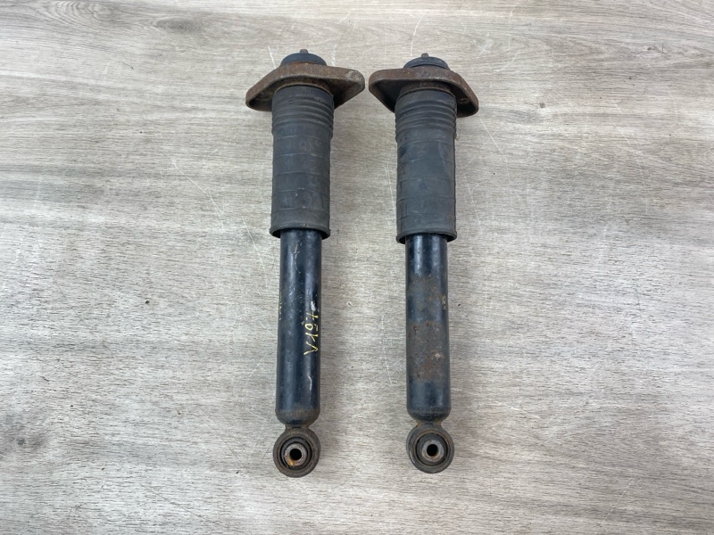 Амортизаторы задние QX60 2017 L50 VQ35DD