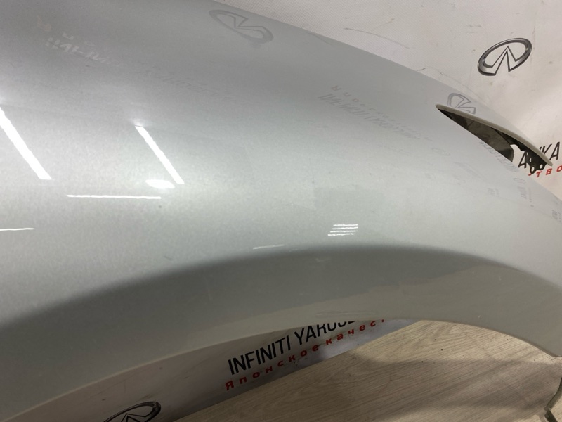Крыло переднее правое G25 G35 G37 2010 V36 VQ25HR