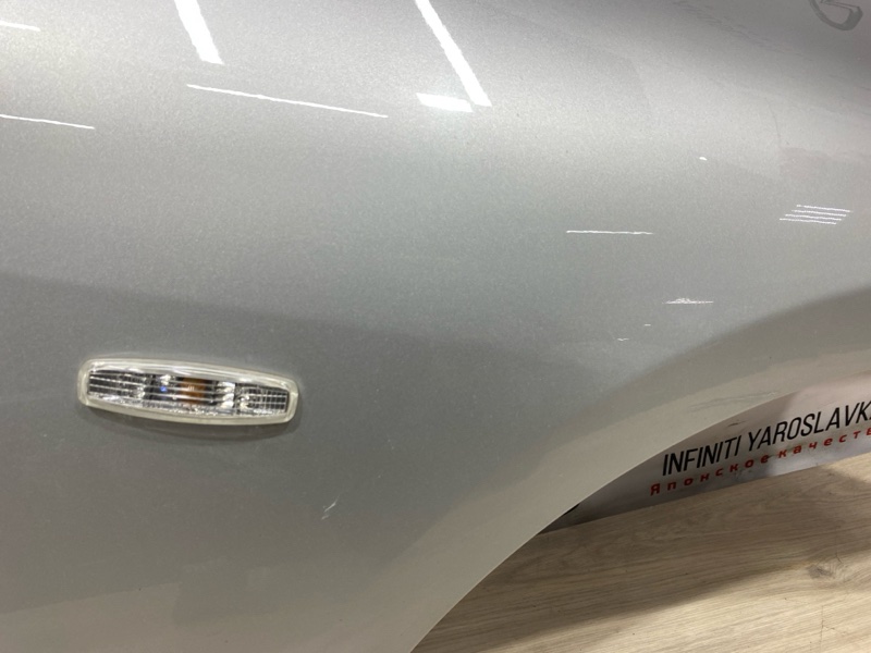 Крыло переднее правое G25 G35 G37 2010 V36 VQ25HR