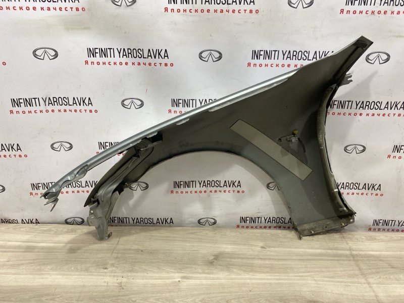 Крыло переднее правое G25 G35 G37 2010 V36 VQ25HR