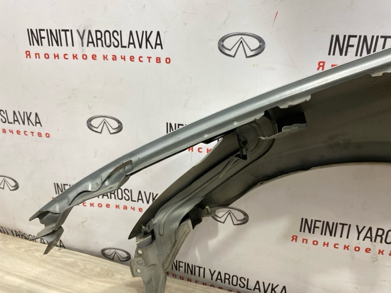 Крыло переднее правое G25 G35 G37 2010 V36 VQ25HR