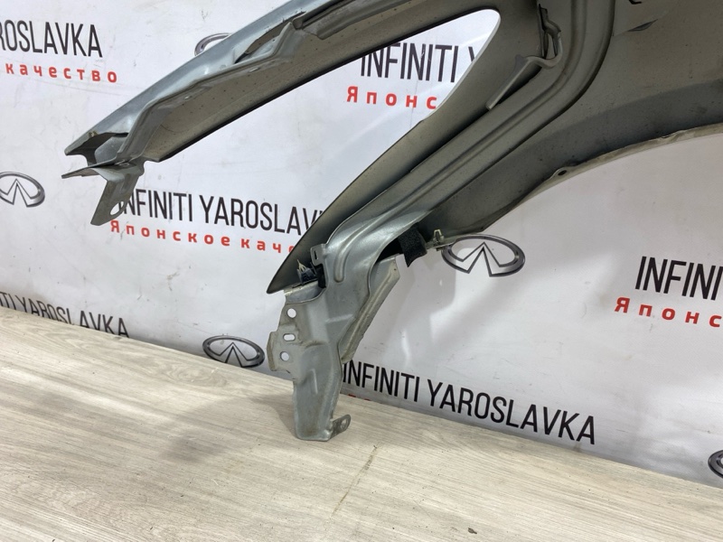 Крыло переднее правое G25 G35 G37 2010 V36 VQ25HR