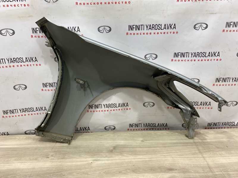 Крыло переднее левое G25 G35 G37 2011 V36 VQ25HR