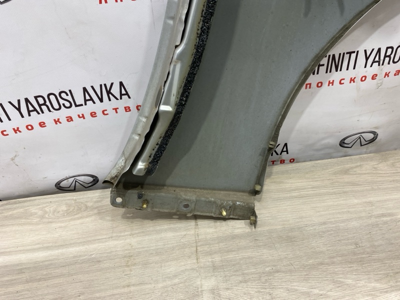 Крыло переднее левое G25 G35 G37 2011 V36 VQ25HR