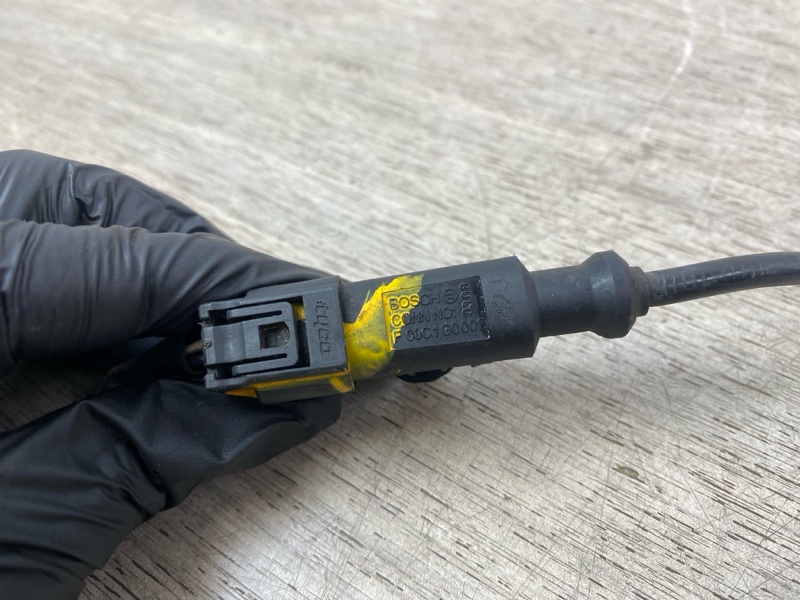 Датчик abs передний Infiniti M35 M45 Y50 VK45DE