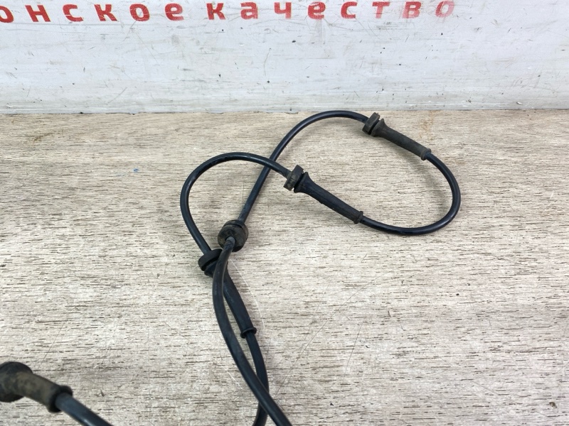 Датчик abs передний M35 M45 2008 Y50 VK45DE