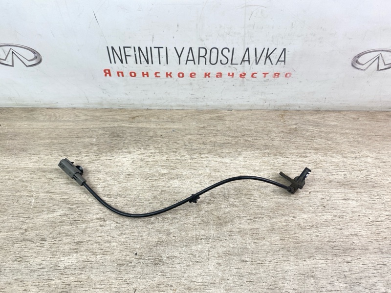 Датчик abs задний правый Infiniti Q50 Q60 2014 V37 CV37 VQ35HR hybrid 479004GA0A контрактная