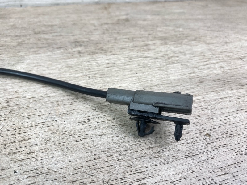 Датчик abs задний правый Q50 Q60 2014 V37 CV37 VQ35HR hybrid