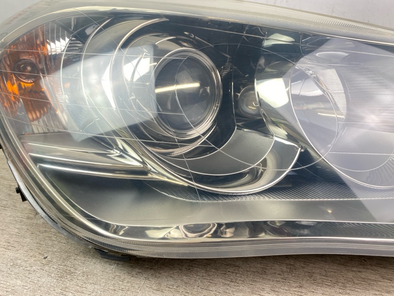 Фара ксенон передняя правая Kizashi 2009 RE91S J24B 2.4