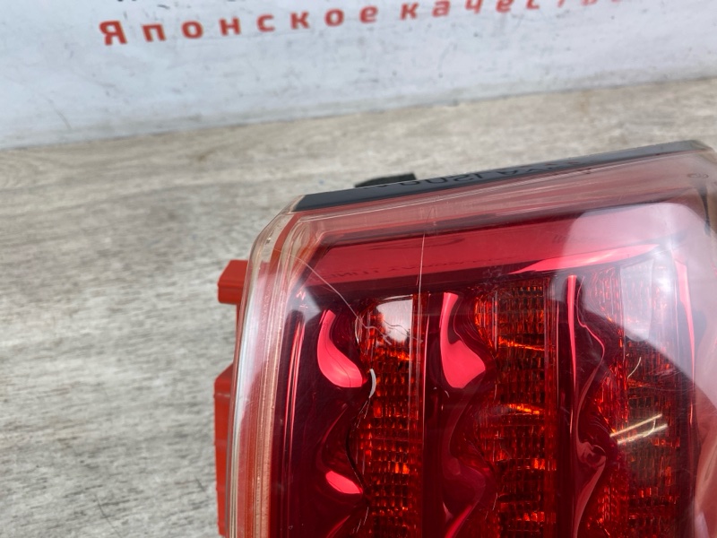Фонарь дефект задний правый QX56 2012 Z62 VK56VD