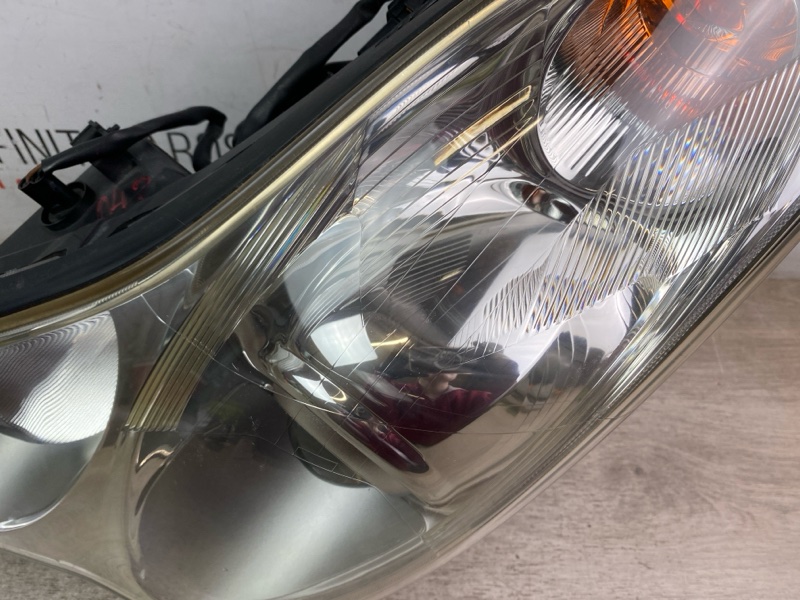Фара ксенон передняя левая EX25 EX35 EX37 QX50 2009 J50 VQ37VHR