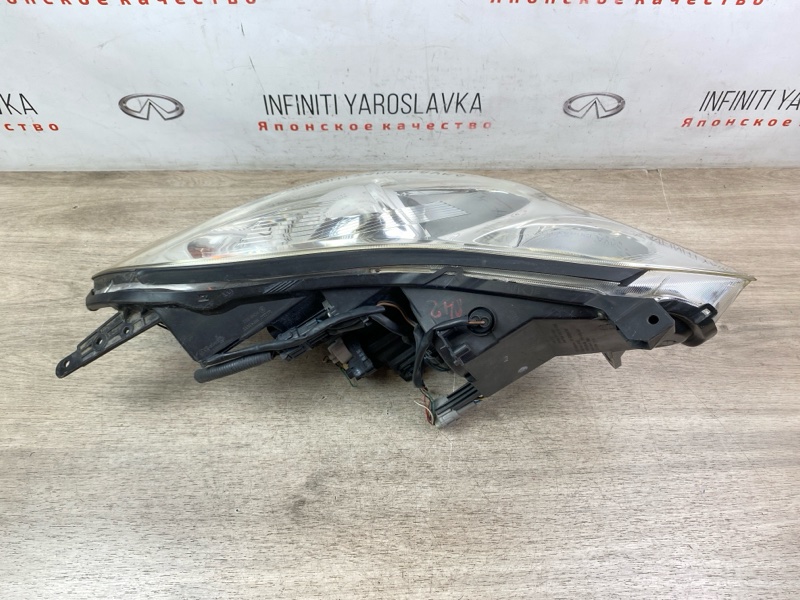 Фара ксенон передняя левая EX25 EX35 EX37 QX50 2009 J50 VQ37VHR