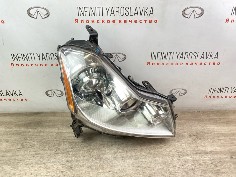 Фара ксенон передняя правая Infiniti M35 M45 2007 Y50 VQ35DE 26010EG625 контрактная