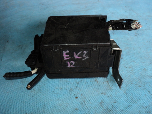 Блок предохранителей HONDA CIVIC FERIO EK3 контрактная