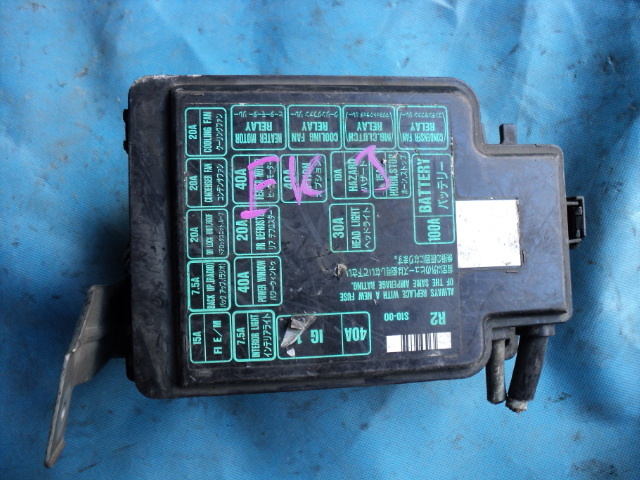 Блок предохранителей HONDA CIVIC FERIO EK3 контрактная