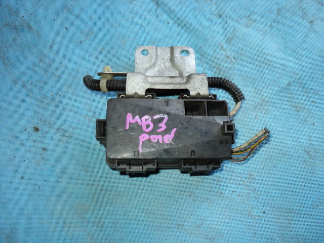 Запчасть блок предохранителей HONDA DOMANI MB3 контрактная Блок предохранителей HONDA DOMANI MB3 контрактная