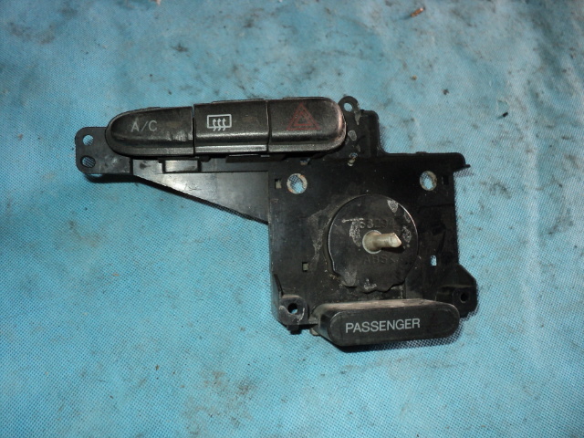 Блок управления климат-контролем TOYOTA VITZ SCP10 контрактная