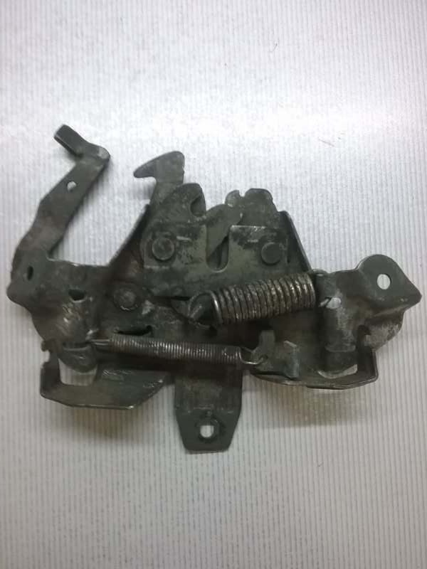 Замок капота DIAMANTE F31A Замок капота DIAMANTE F31A