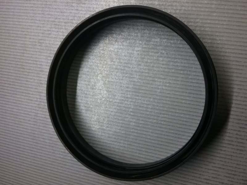 Уплотнительная резинка NISSAN