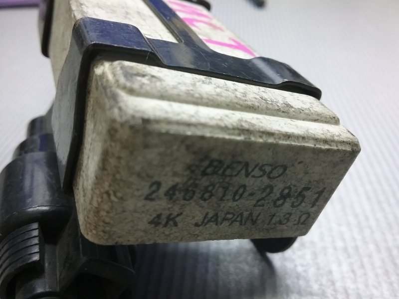 Резистор вентилятора охлаждения TOYOTA IST NCP60 1NZ-FE 85928-52010 контрактная