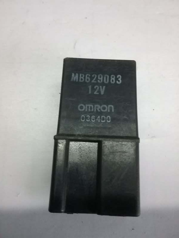 Реле MITSUBISHI CHARIOT GRANDIS N84W MB629083 контрактная