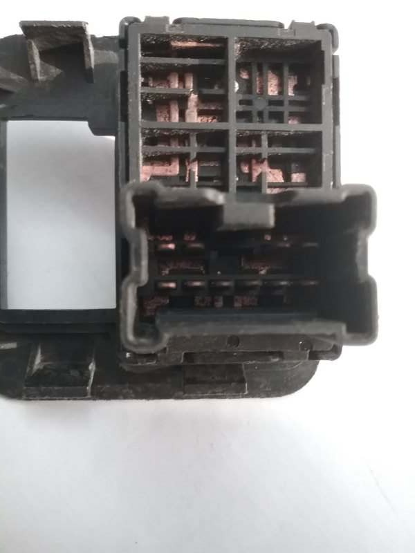 Кнопка управления зеркалами SUNNY FB15