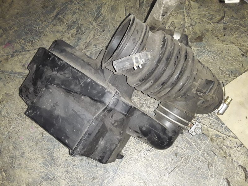 Запчасть патрубок воздушного фильтра NISSAN BLUEBIRD SYLPHY QG10 QG15DE 16578-4M500 контрактная Патрубок воздушного фильтра NISSAN BLUEBIRD SYLPHY QG10 QG15DE 16578-4M500 контрактная