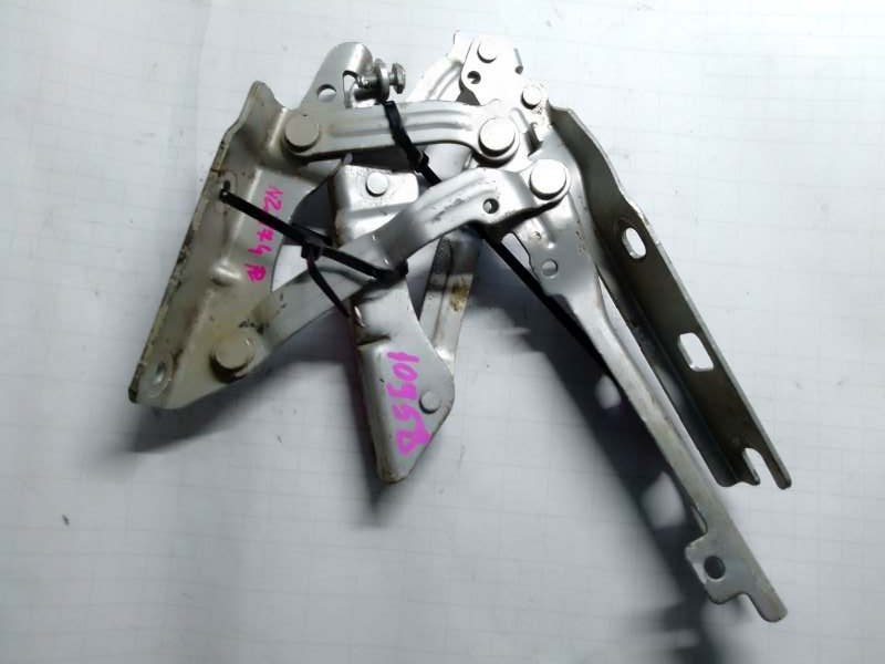 Петля капота GOLF 1K5