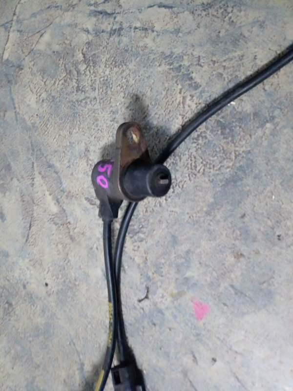 Датчик ABS передний правый TOYOTA AVENSIS AZT250 1AZ-FSE