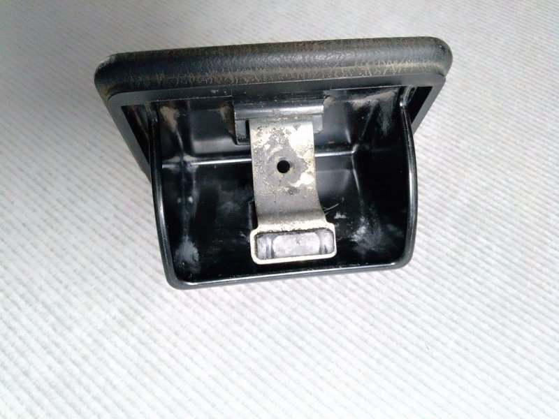 Пепельница задняя CORONA ST190