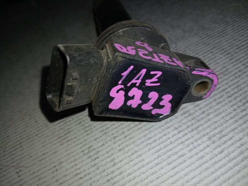 Катушка зажигания TOYOTA AVENSIS AZT250 1AZ-FSE Катушка зажигания TOYOTA AVENSIS AZT250 1AZ-FSE