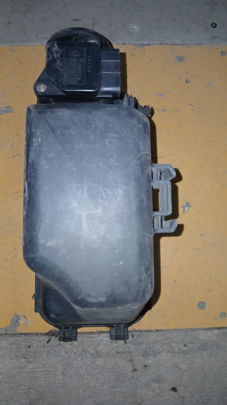 Корпус воздушного фильтра FUNCARGO NCP21 1NZ-FE