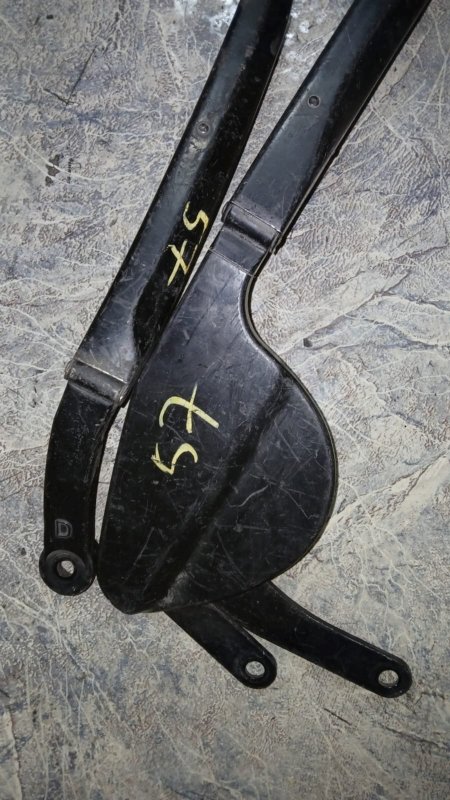 Поводок стеклоочистителя передний HARRIER MCU15 Поводок стеклоочистителя передний HARRIER MCU15