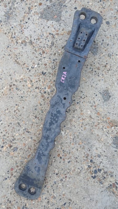 Балка продольная передняя LANCER 1998 CK2A 4G15