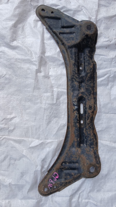 Балка подвески передняя MAZDA PREMACY CP8W C1003-4H90B контрактная