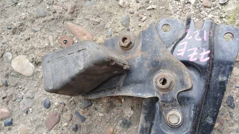 Балка продольная передняя COROLLA FIELDER ZZE122 Балка продольная передняя COROLLA FIELDER ZZE122