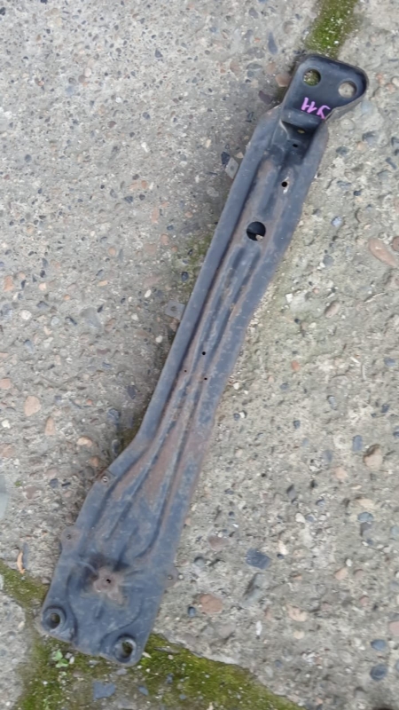 Балка продольная передняя NISSAN AD VEY11 QG18DE